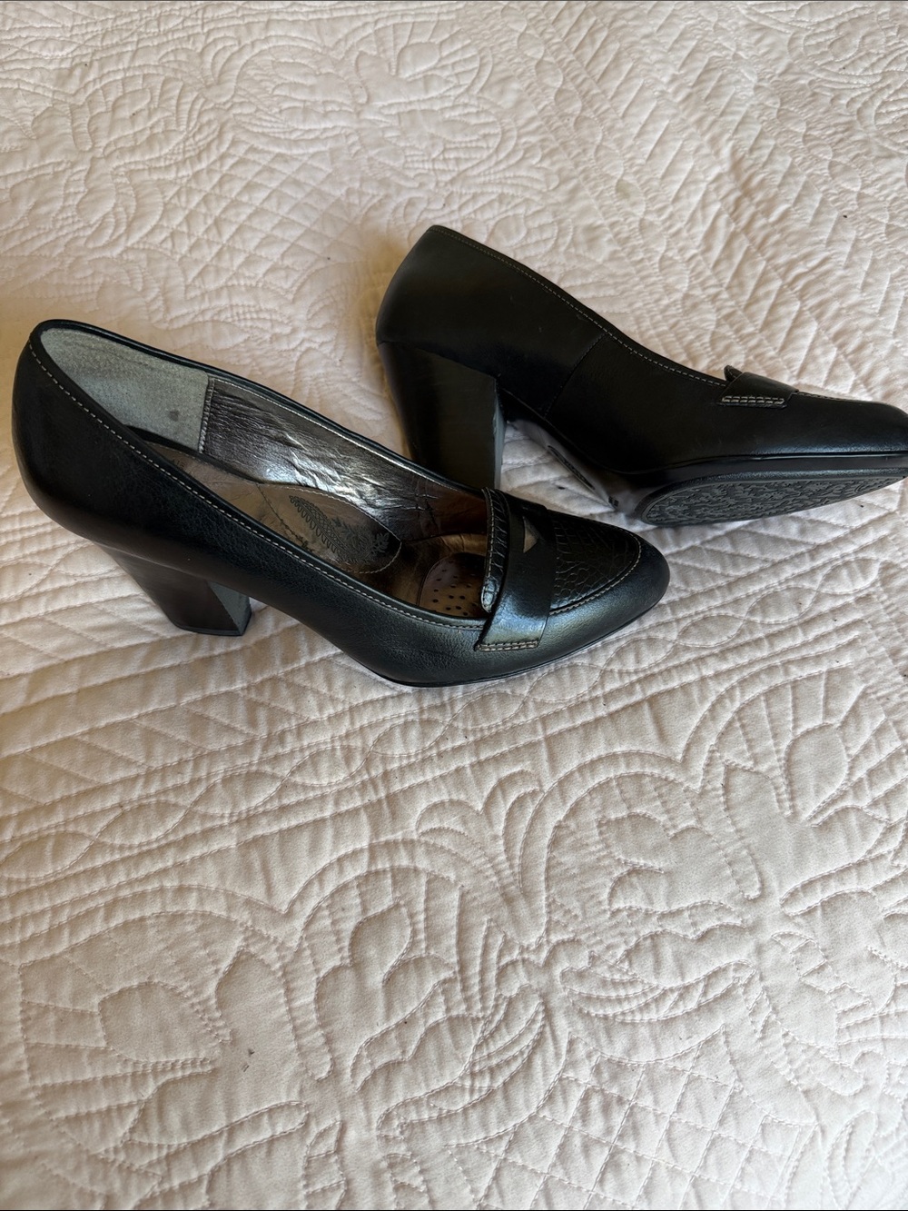 Sofft Black Leather Block Heel Loafers